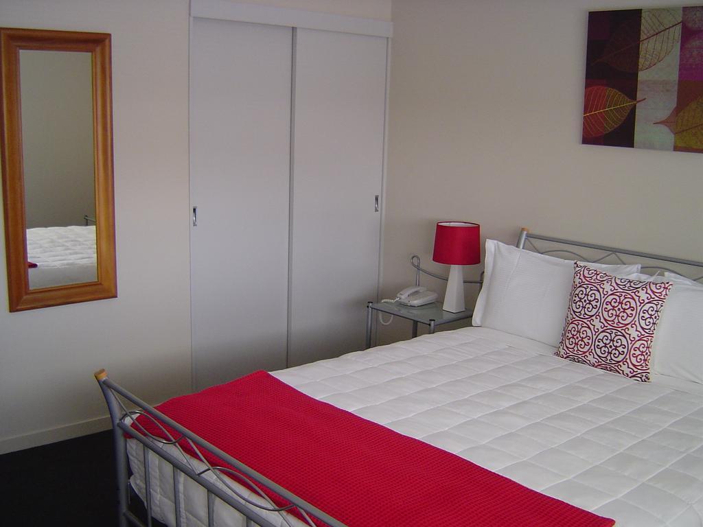 Kudos Business Suites & Airport Motel Auckland Buitenkant foto