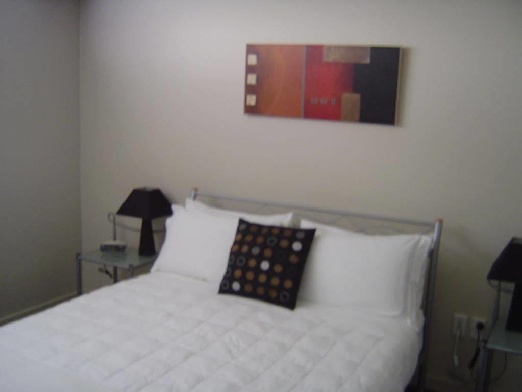 Kudos Business Suites & Airport Motel Auckland Buitenkant foto